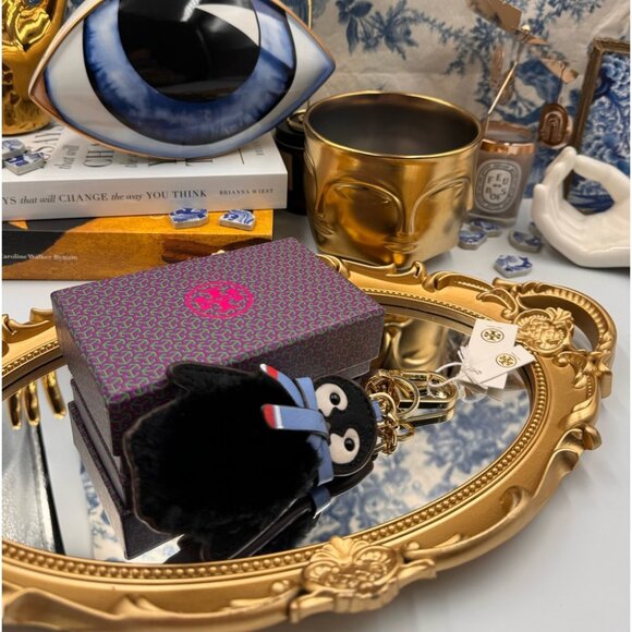 🆕 TORY BURCH 🧿 NWT NIB Pete the Penguin Keychain / Key Fob - Picture 5 of 12